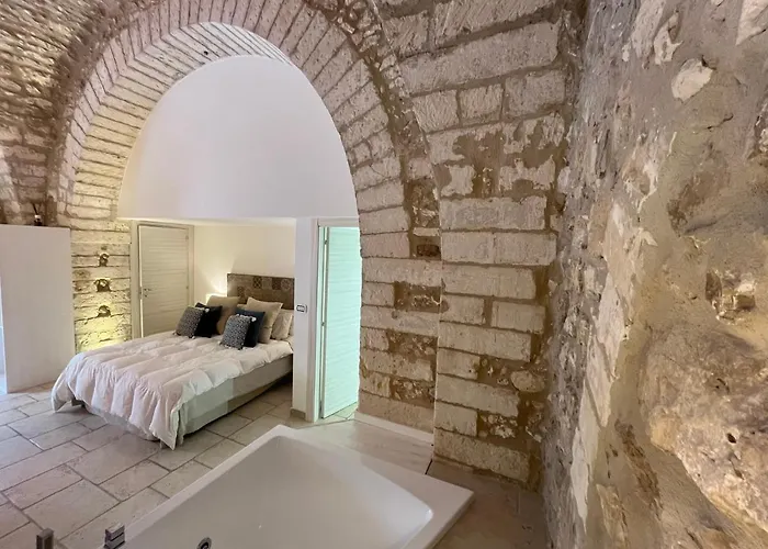 Il Trappeto Konukevi