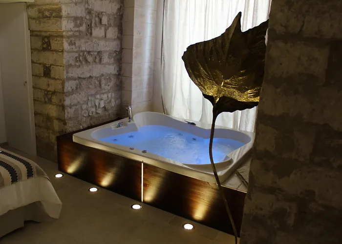 Konukevi Il Trappeto